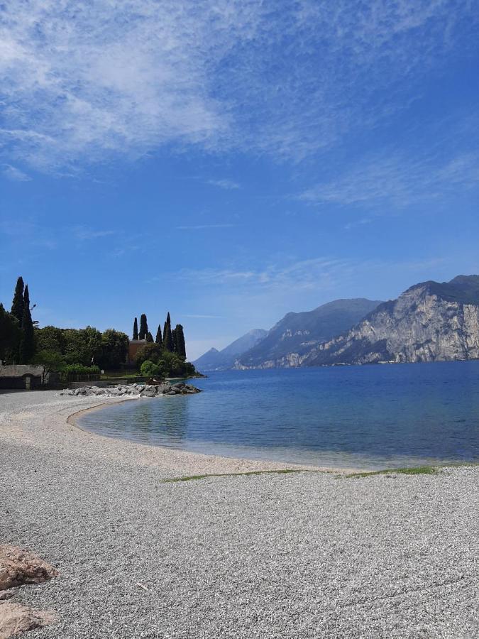 Villa Sul Lago Con Pontile Privato A Brenzone Sul Garda - Unique And Exclusive Buitenkant foto