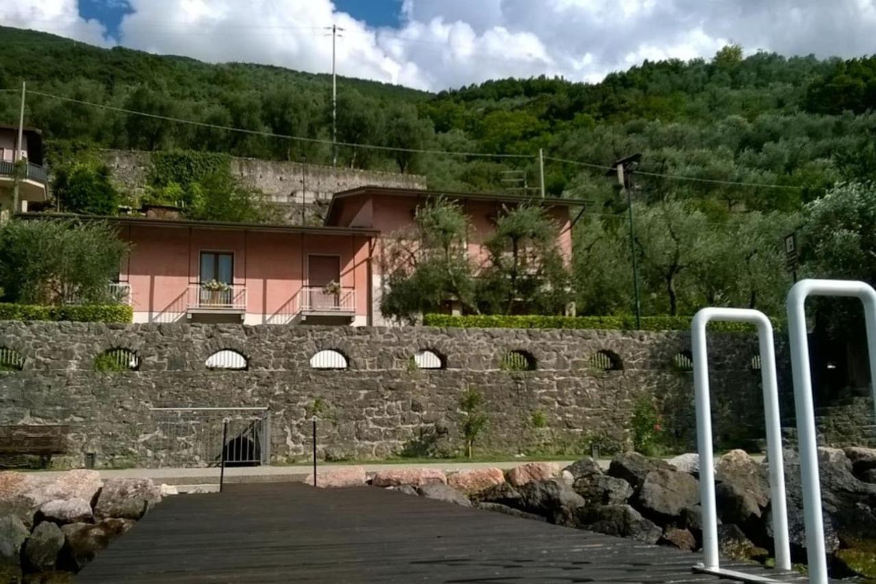 Villa Sul Lago Con Pontile Privato A Brenzone Sul Garda - Unique And Exclusive Buitenkant foto