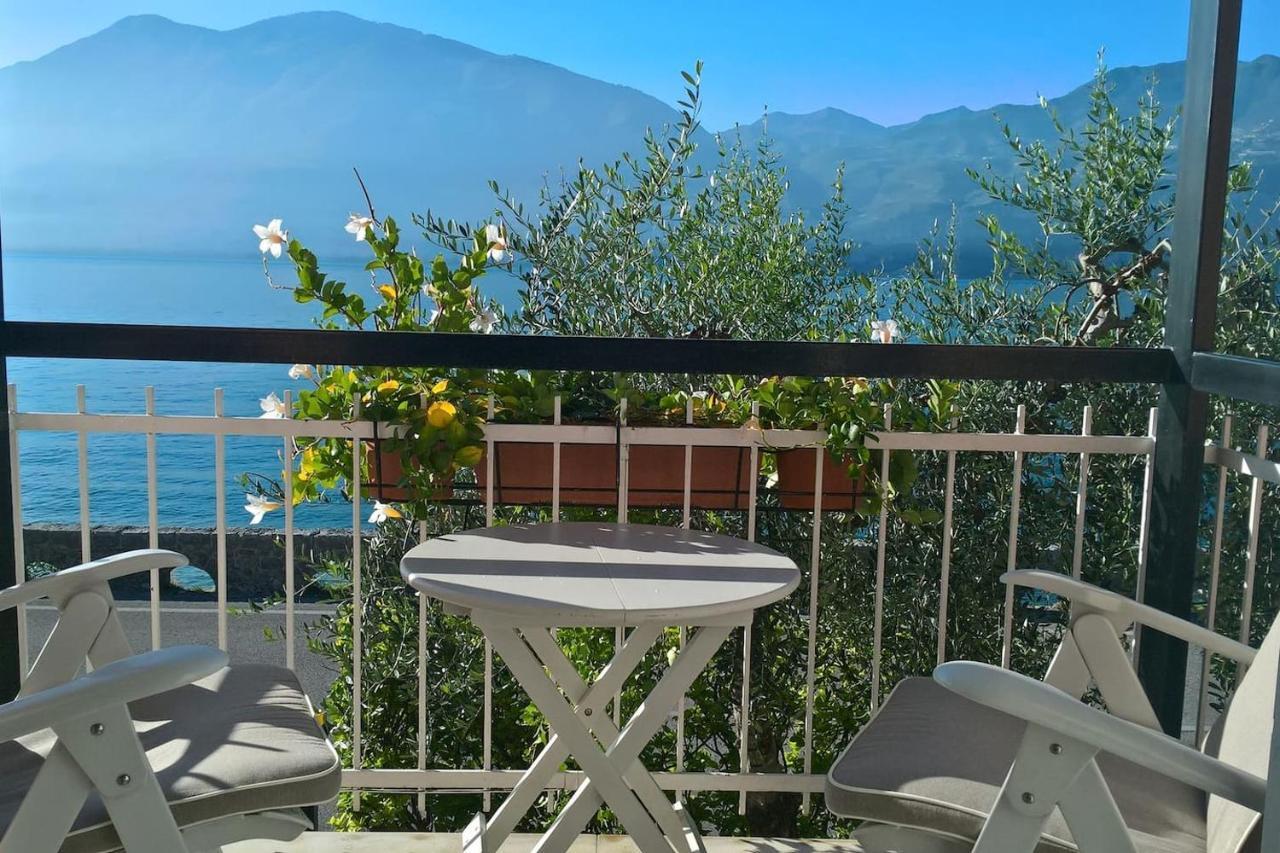 Villa Sul Lago Con Pontile Privato A Brenzone Sul Garda - Unique And Exclusive Buitenkant foto