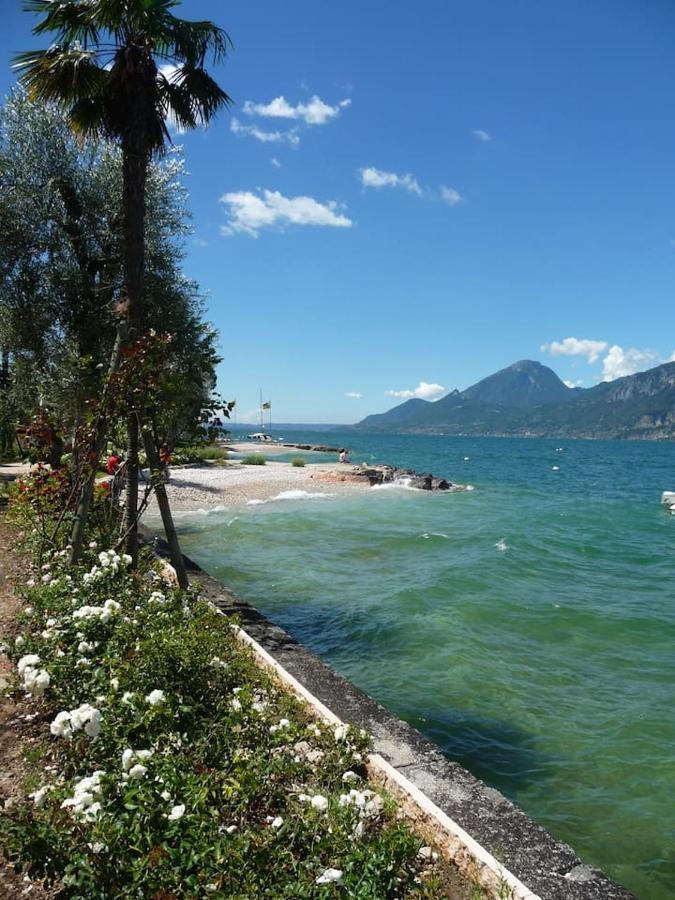 Villa Sul Lago Con Pontile Privato A Brenzone Sul Garda - Unique And Exclusive Buitenkant foto