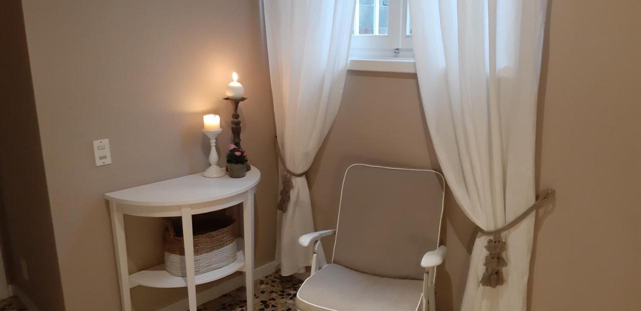 Villa Sul Lago Con Pontile Privato A Brenzone Sul Garda - Unique And Exclusive Buitenkant foto